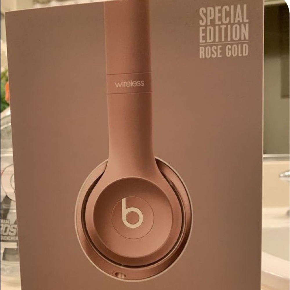 Beats solo 2 headphones